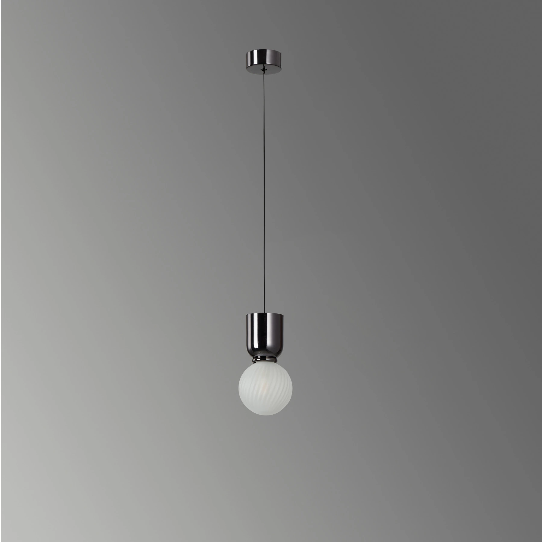 Pendant light 8612-1P-Black chrome. Photo 2